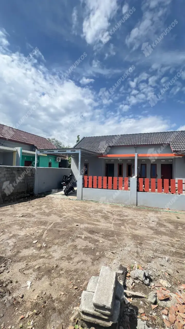 DIKONTRAKAN RUMAH NYAMAN 2 KAMAR AREA PURWOMARTANI 2K03DR120126